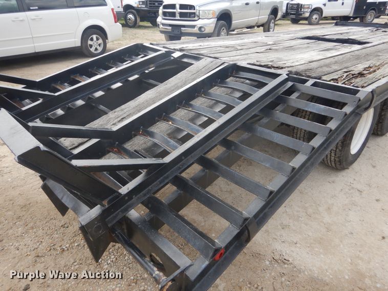 image for item IT9055 1994 Cronkhite  equipment trailer