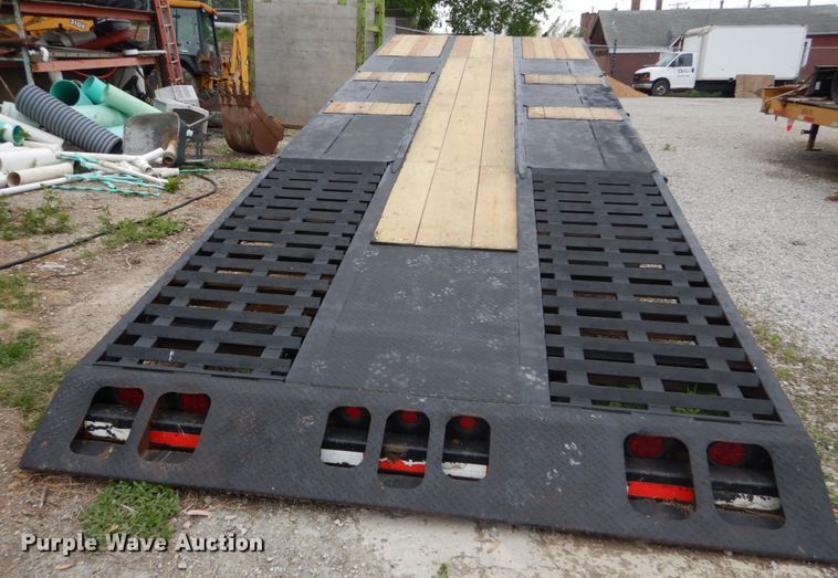 image for item IT9061 2009 Interstate 50TDL  tilt deck equipment trailer