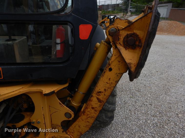 image for item IT9062 1998 John Deere 310E  backhoe