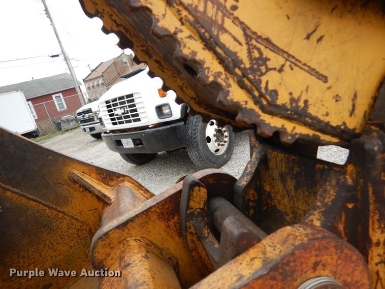 image for item IT9062 1998 John Deere 310E  backhoe