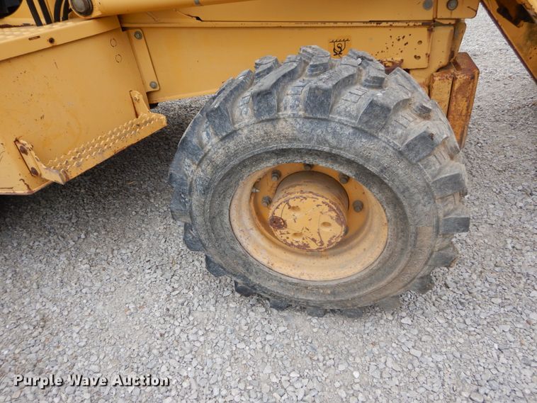 image for item IT9062 1998 John Deere 310E  backhoe