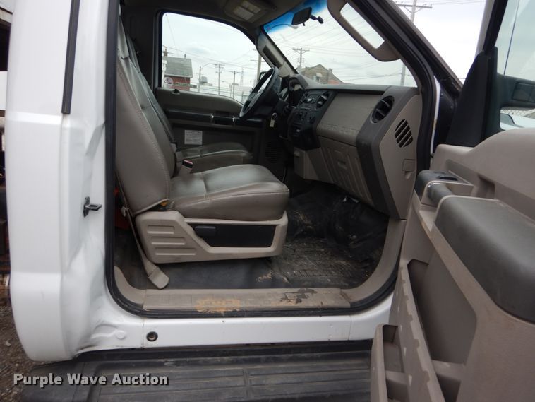 image for item IT9063 2008 Ford F550 XL  dump truck