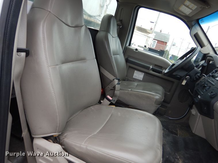 image for item IT9063 2008 Ford F550 XL  dump truck