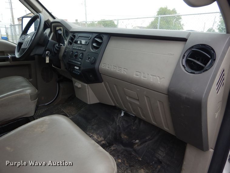 image for item IT9063 2008 Ford F550 XL  dump truck