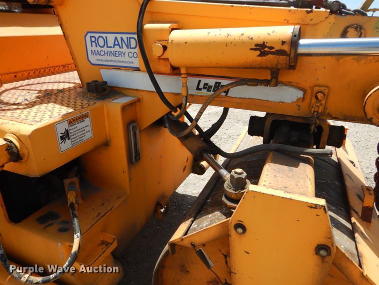 image for item IT9069 LeeBoy 400 Super  double drum vibratory roller