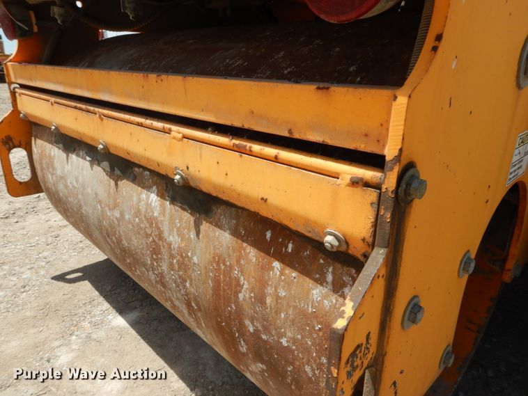 image for item IT9069 LeeBoy 400 Super  double drum vibratory roller