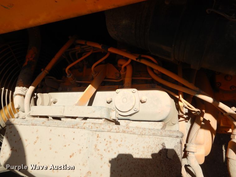 image for item IT9069 LeeBoy 400 Super  double drum vibratory roller