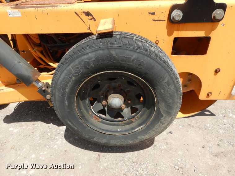 image for item IT9069 LeeBoy 400 Super  double drum vibratory roller