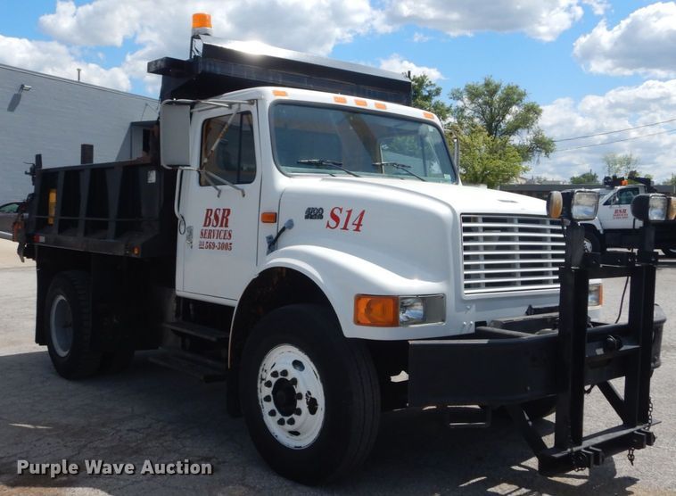 image for item IT9073 1997 International 4700  dump truck