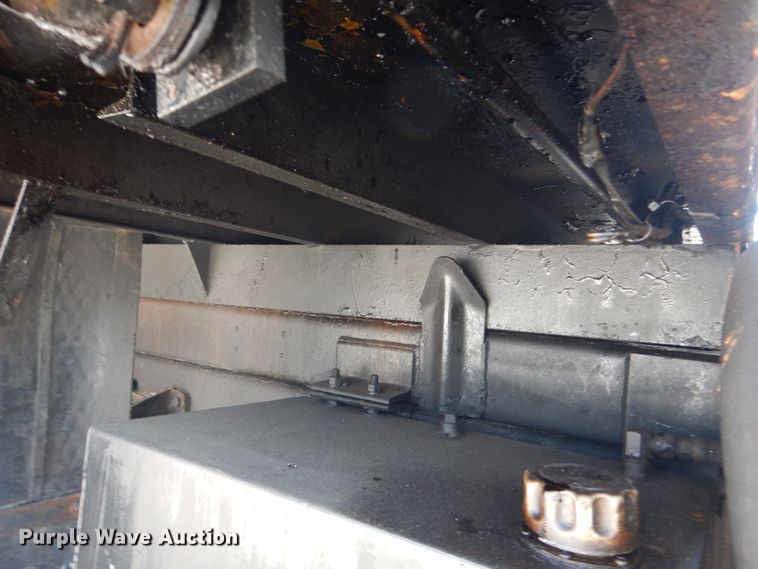 image for item IT9073 1997 International 4700  dump truck