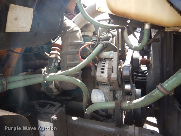 image for item IT9073 1997 International 4700  dump truck