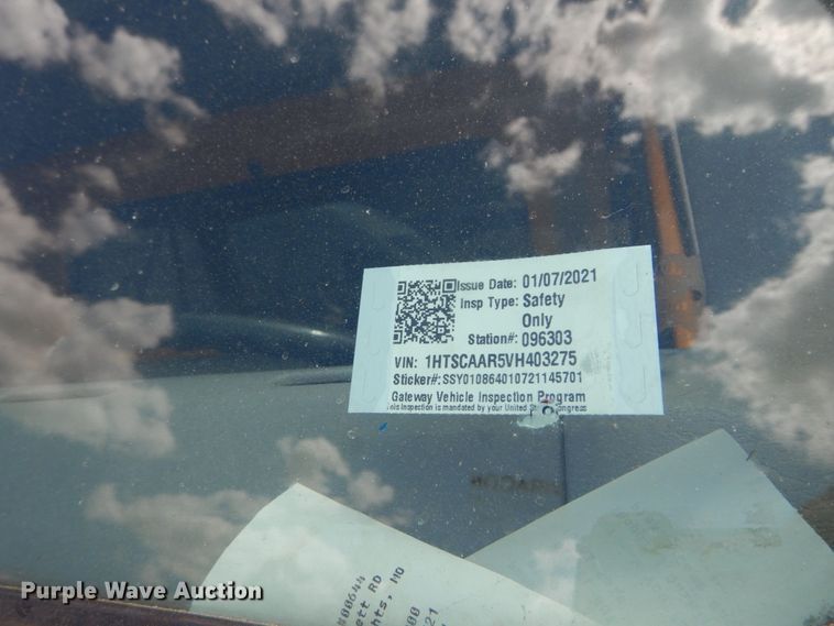 image for item IT9073 1997 International 4700  dump truck