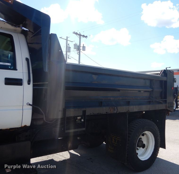 image for item IT9074 1997 GMC C7500  dump truck
