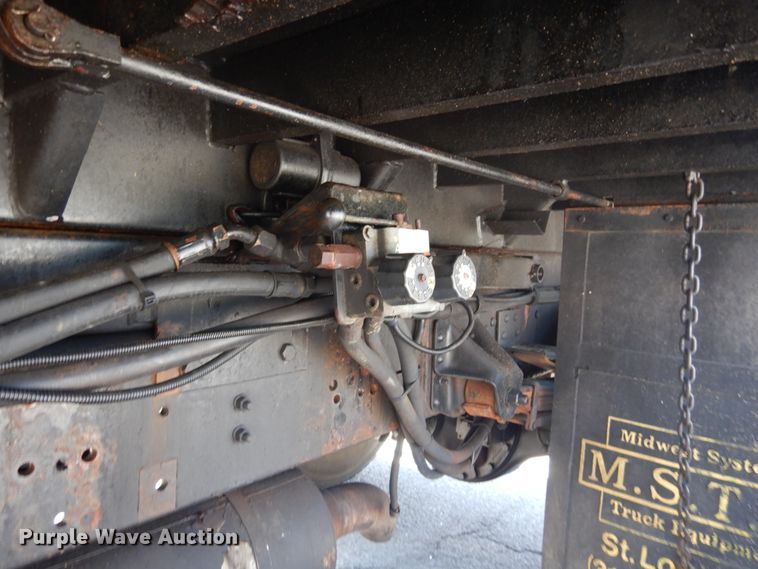 image for item IT9074 1997 GMC C7500  dump truck