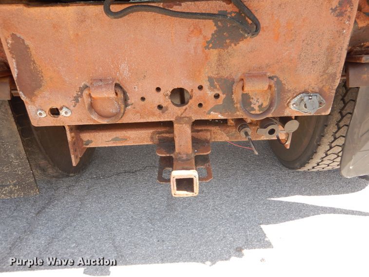 image for item IT9074 1997 GMC C7500  dump truck