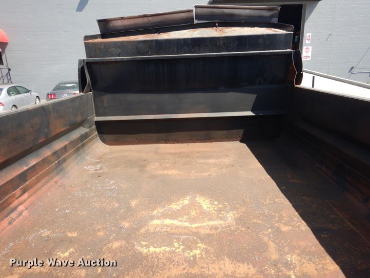 image for item IT9074 1997 GMC C7500  dump truck