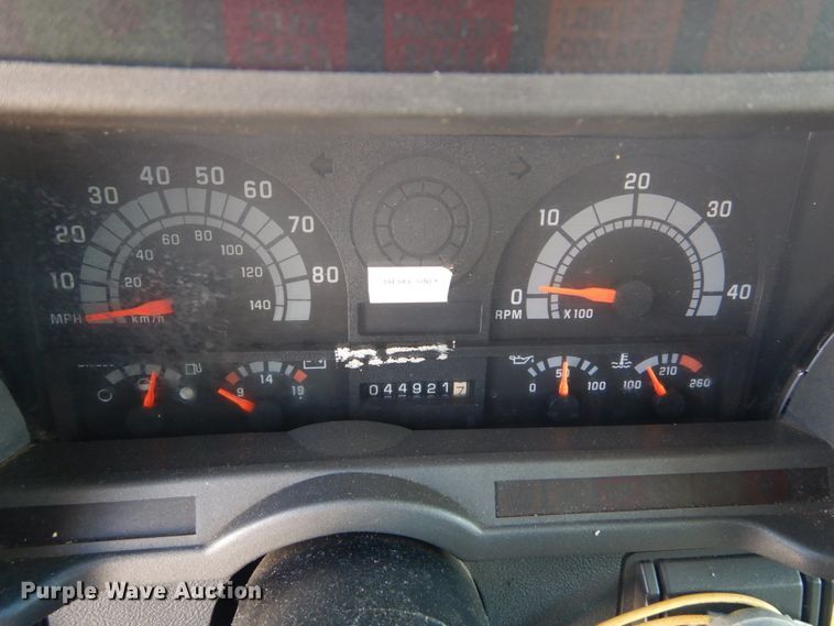 image for item IT9074 1997 GMC C7500  dump truck