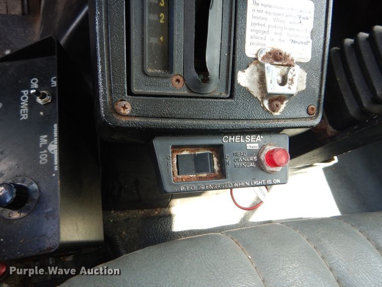 image for item IT9074 1997 GMC C7500  dump truck