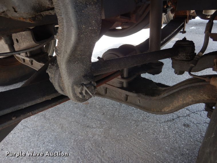 image for item IT9074 1997 GMC C7500  dump truck