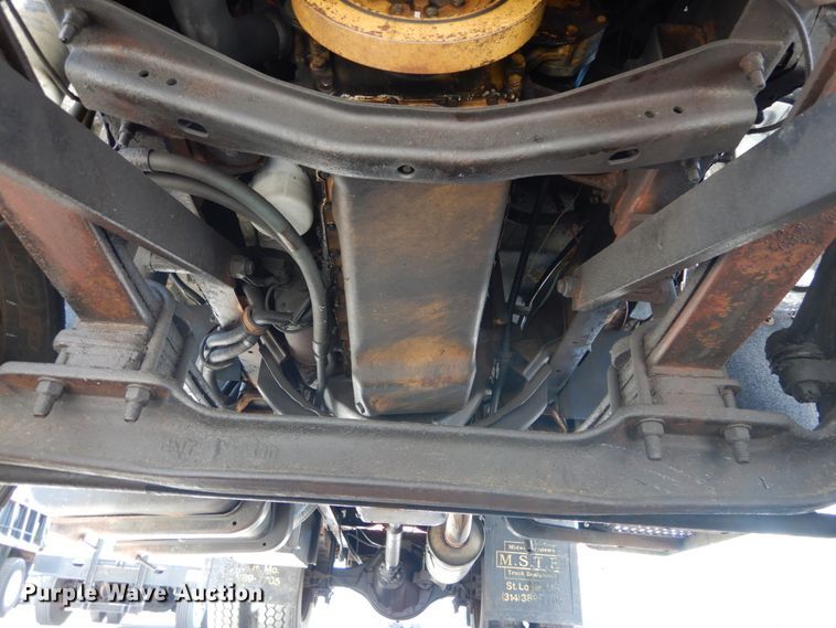 image for item IT9074 1997 GMC C7500  dump truck