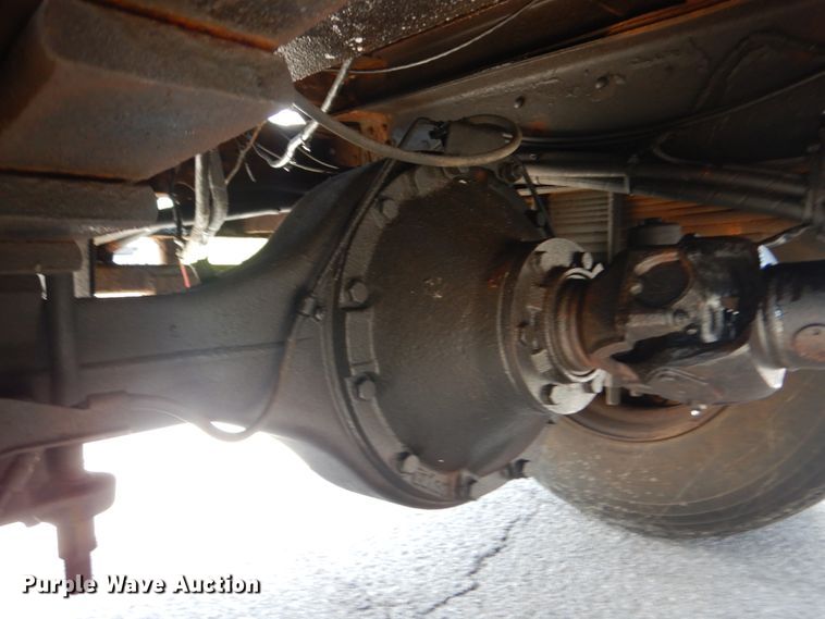 image for item IT9074 1997 GMC C7500  dump truck