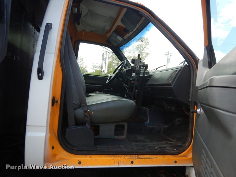 image for item IT9075 1998 GMC C8500  dump truck