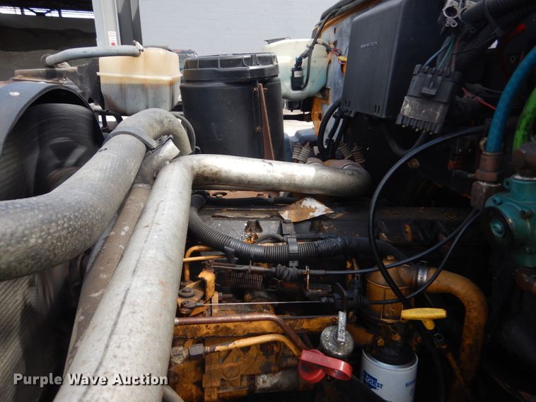 image for item IT9075 1998 GMC C8500  dump truck