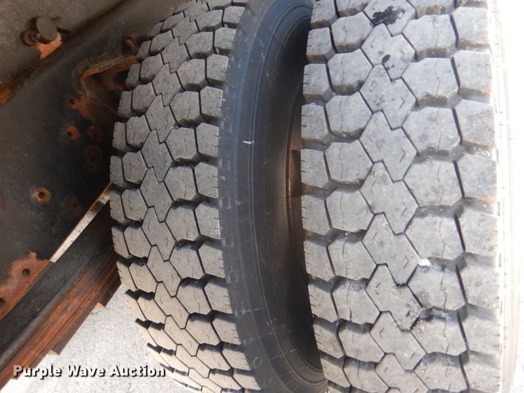 image for item IT9075 1998 GMC C8500  dump truck