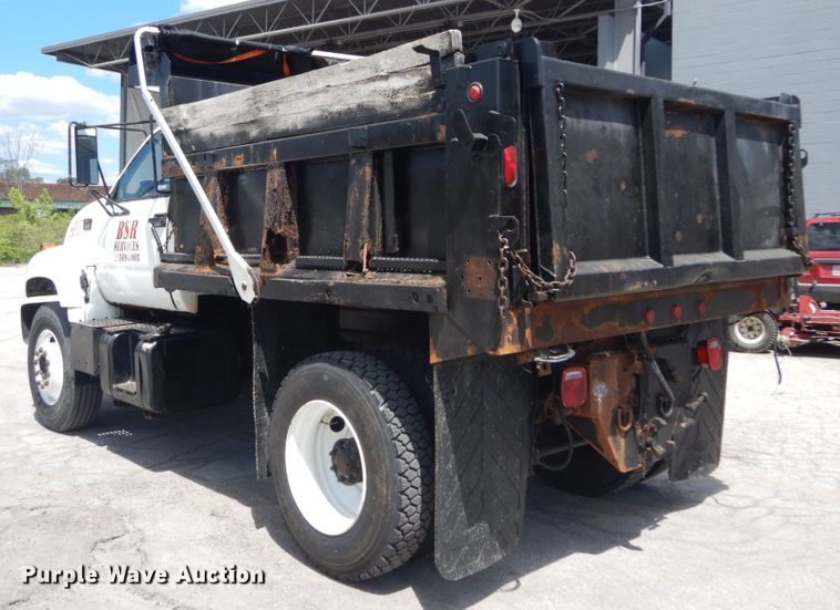 image for item IT9076 1997 Chevrolet C6500  dump truck