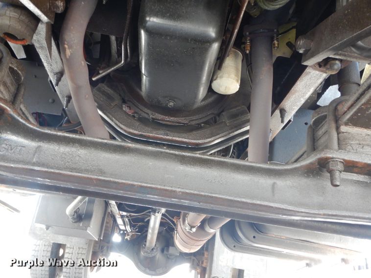 image for item IT9076 1997 Chevrolet C6500  dump truck