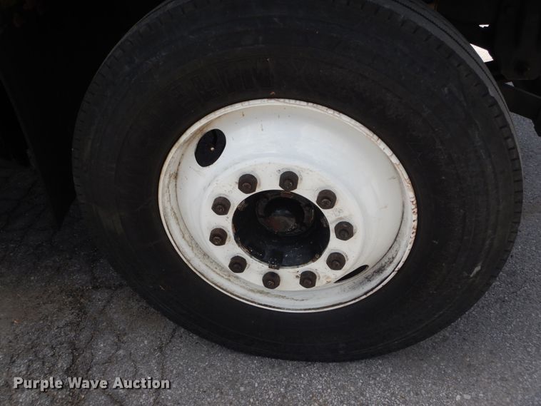 image for item IT9076 1997 Chevrolet C6500  dump truck