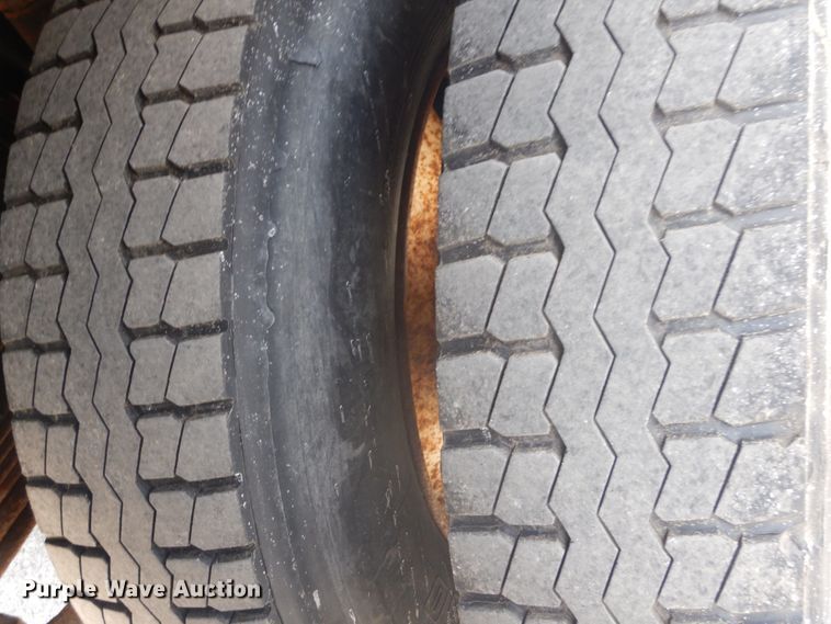 image for item IT9076 1997 Chevrolet C6500  dump truck