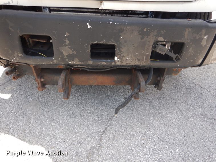 image for item IT9077 1996 Freightliner FL70  dump truck