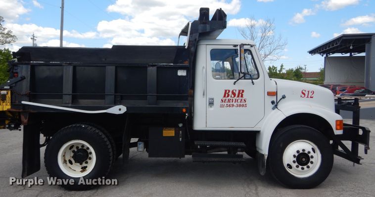 image for item IT9078 1997 International 4700  dump truck
