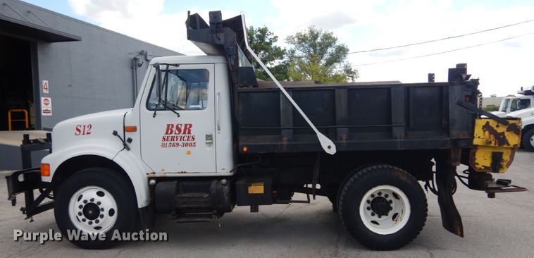 image for item IT9078 1997 International 4700  dump truck