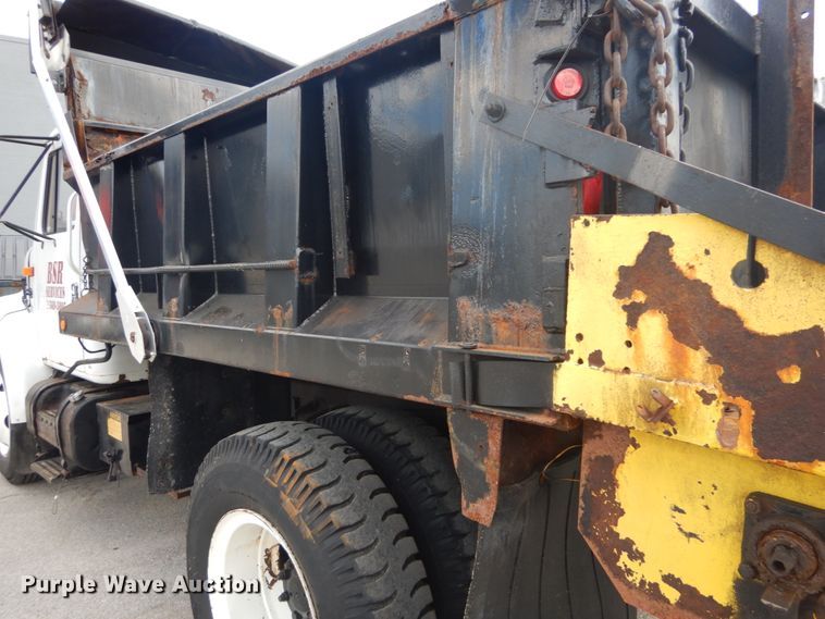 image for item IT9078 1997 International 4700  dump truck