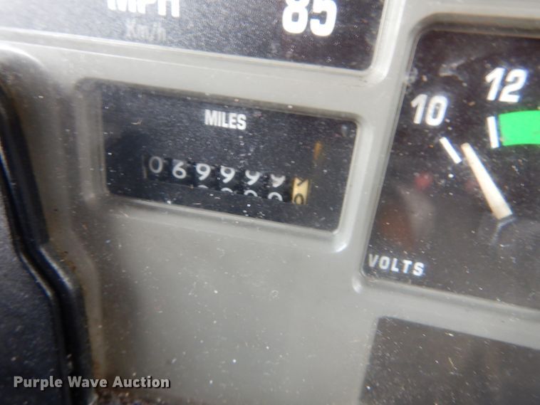 image for item IT9078 1997 International 4700  dump truck