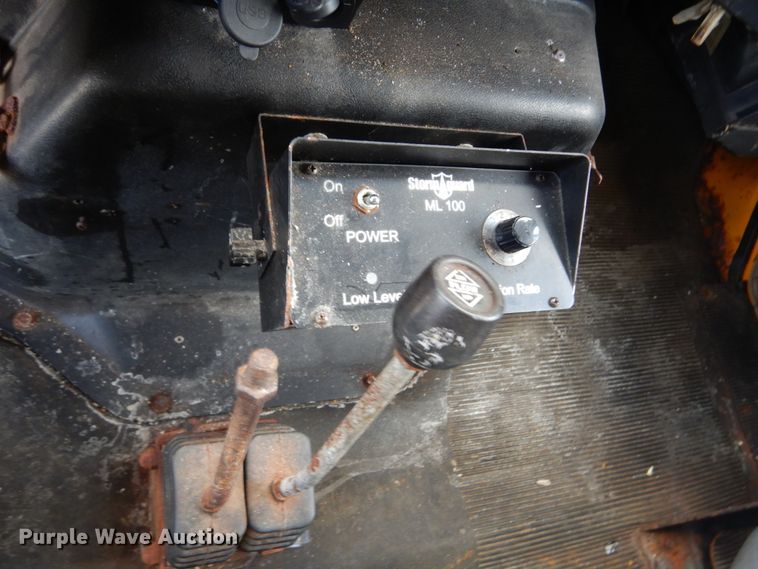 image for item IT9078 1997 International 4700  dump truck