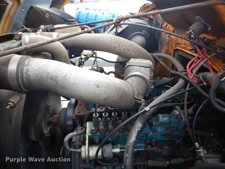 image for item IT9078 1997 International 4700  dump truck