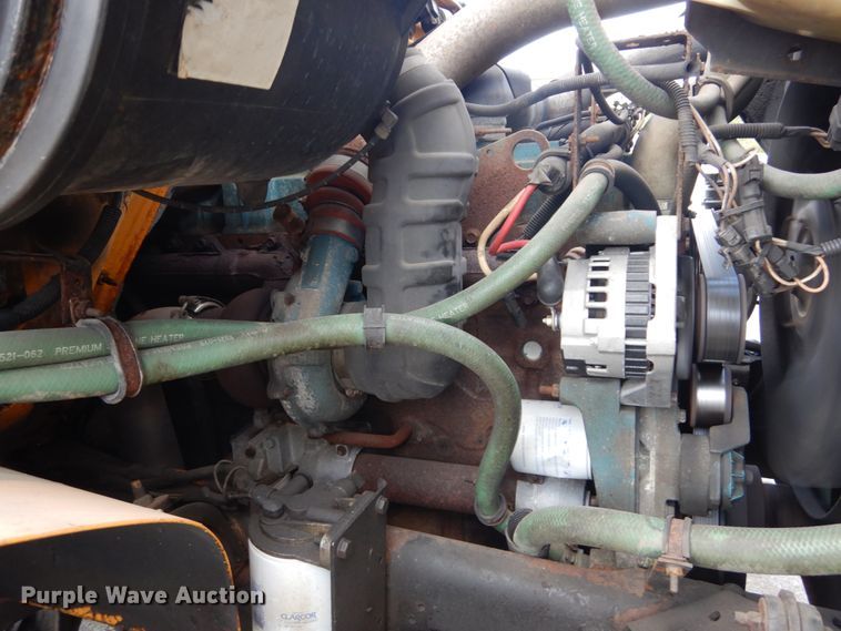 image for item IT9078 1997 International 4700  dump truck