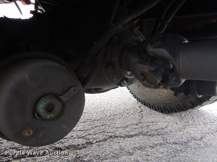 image for item IT9078 1997 International 4700  dump truck