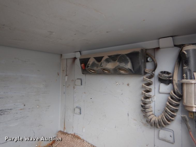 image for item IT9098 2008 International Dura Star 4400  bucket truck