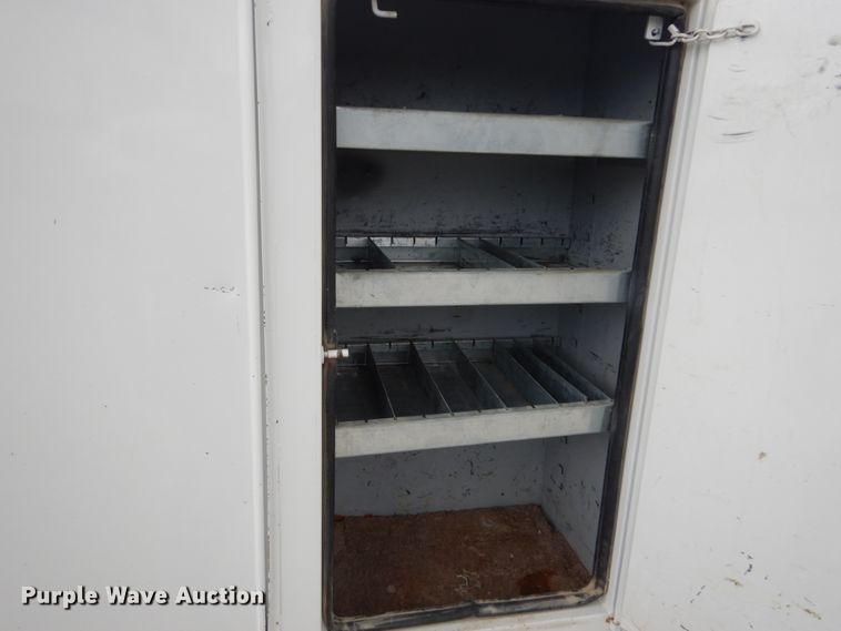 image for item IT9098 2008 International Dura Star 4400  bucket truck