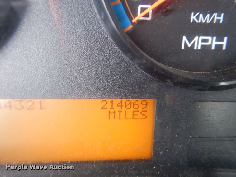 image for item IT9098 2008 International Dura Star 4400  bucket truck