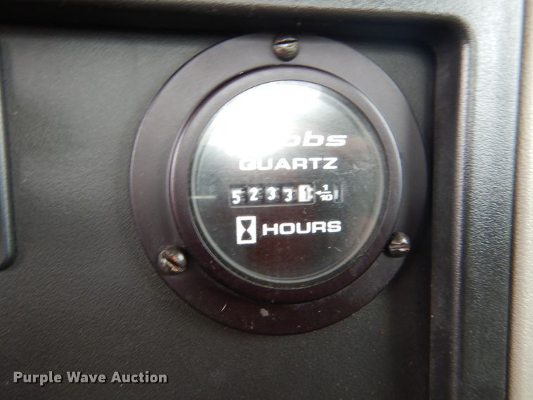 image for item IT9098 2008 International Dura Star 4400  bucket truck