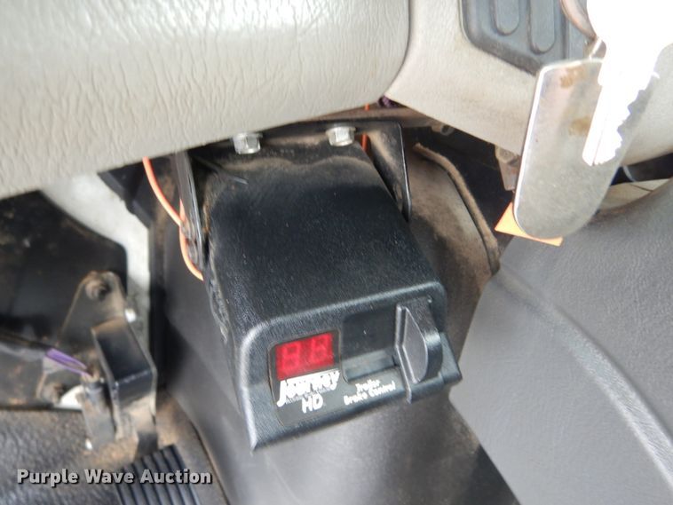 image for item IT9098 2008 International Dura Star 4400  bucket truck