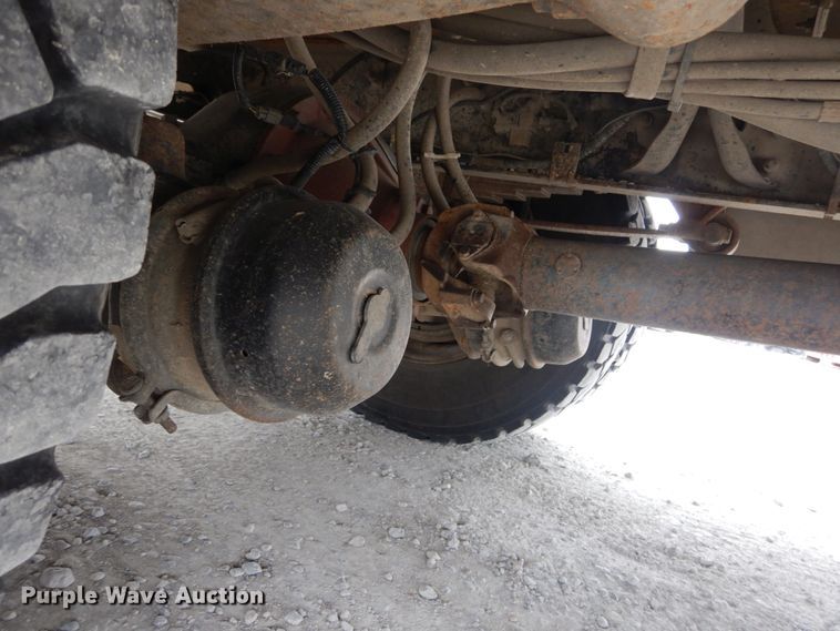 image for item IT9098 2008 International Dura Star 4400  bucket truck