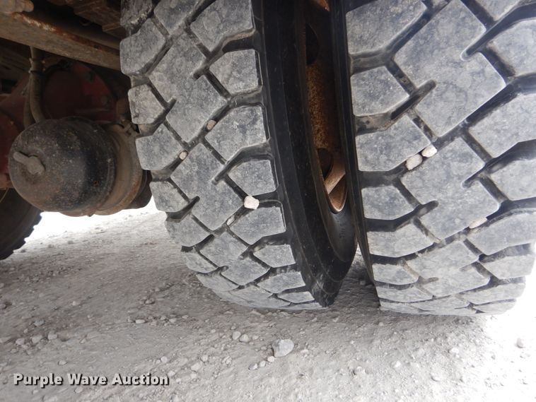 image for item IT9098 2008 International Dura Star 4400  bucket truck