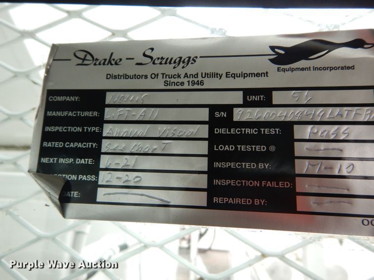 image for item IT9098 2008 International Dura Star 4400  bucket truck