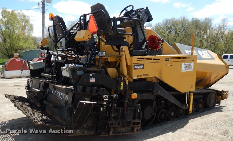 image for item IT9284 2012 Caterpillar AP1055E  paver